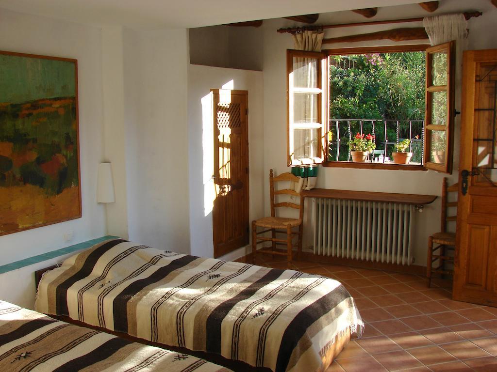 Sierra Y Mar Bed & Breakfast Ferreirola Room photo