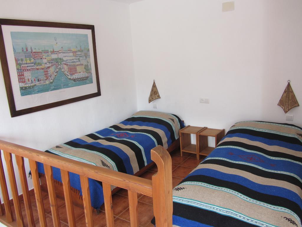 Sierra Y Mar Bed & Breakfast Ferreirola Room photo