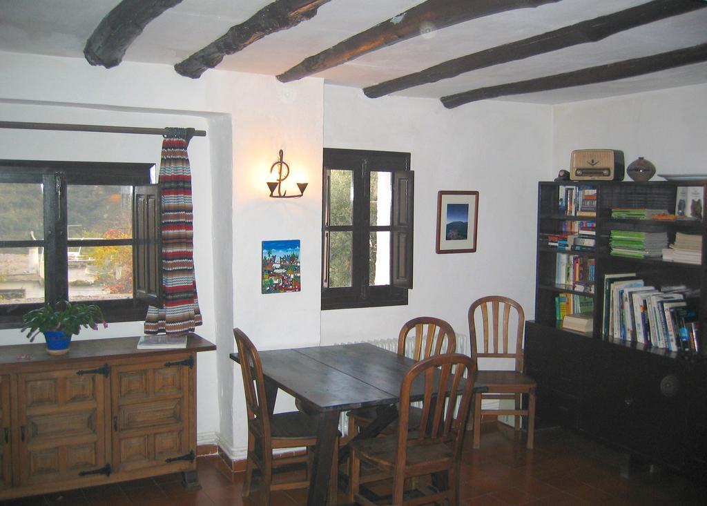 Sierra Y Mar Bed & Breakfast Ferreirola Exterior photo
